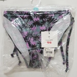 Uniqlo purple printed swim shorts